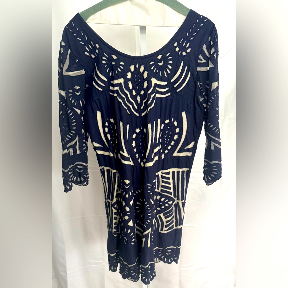 Navy dress with crème accents from Anthropologie 12